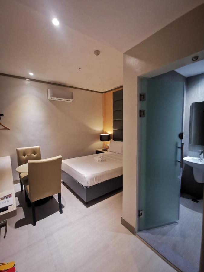 Yes Hotel Pandi Bulacan Eksteriør bilde
